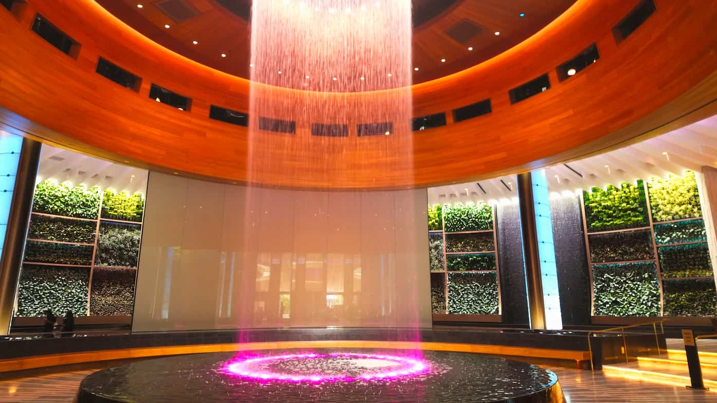 interior of the Guitar Hotel